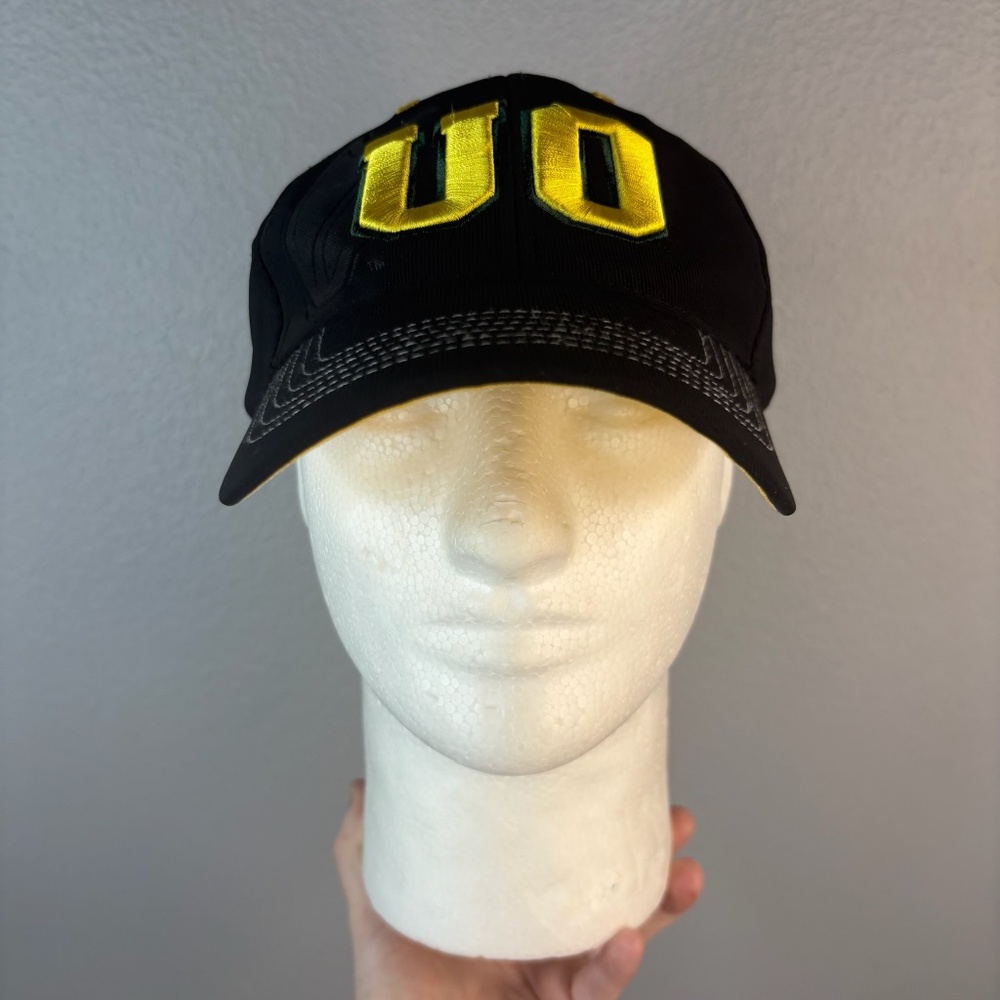 UO Dad Hat w/ Black Duck Print